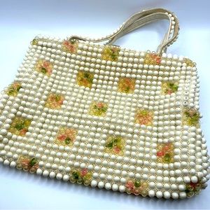 1960s Grandee Beaded White Floral Handbag